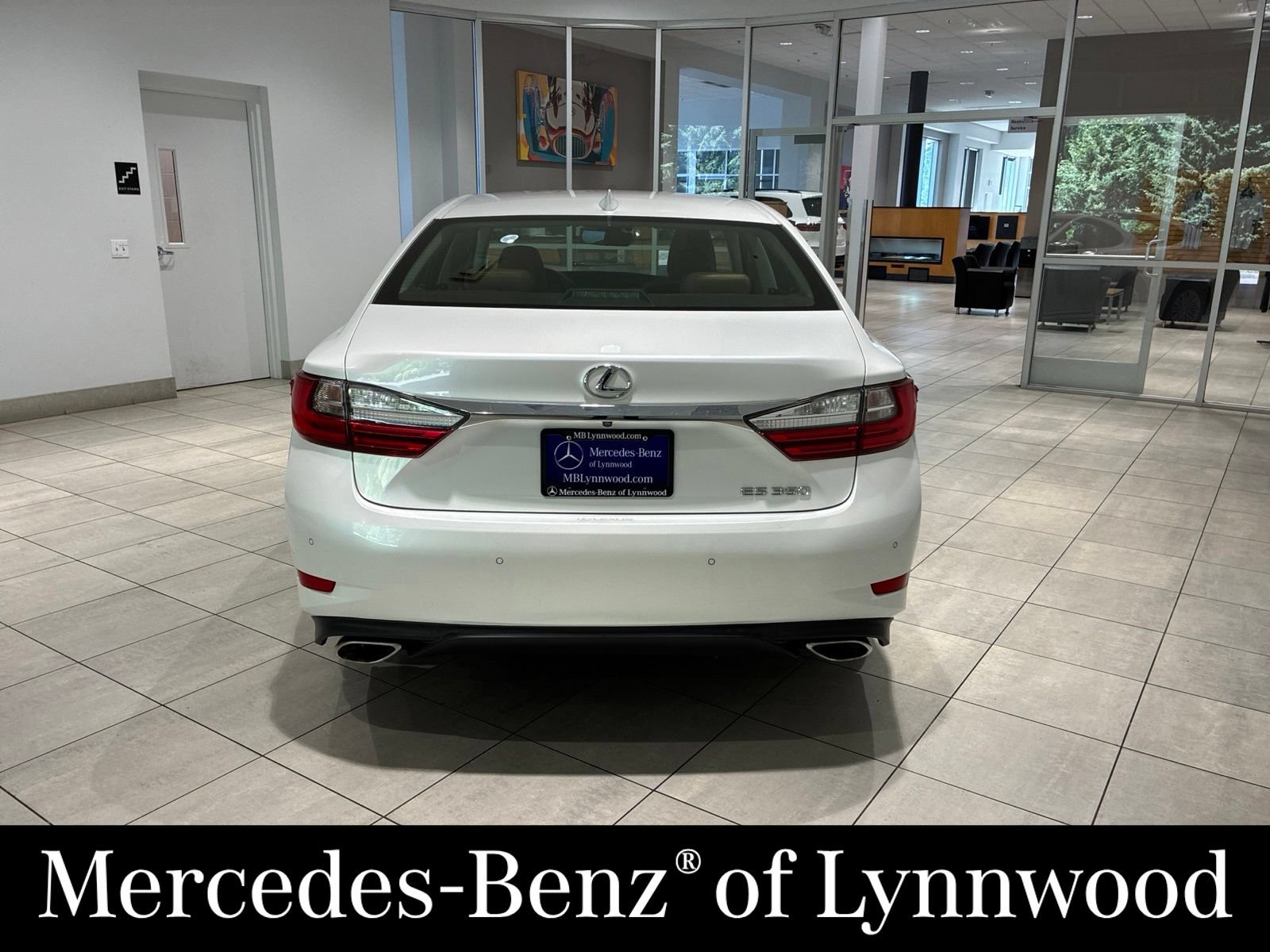 Used 2017 Lexus ES 350 w/ Premium Package FWD image 5
