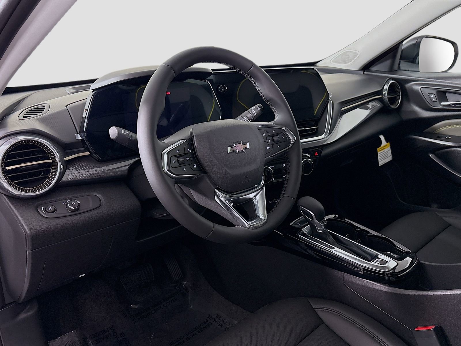 New 2026 Chevrolet Trax ACTIV w/ Sunroof Package FWD image 12
