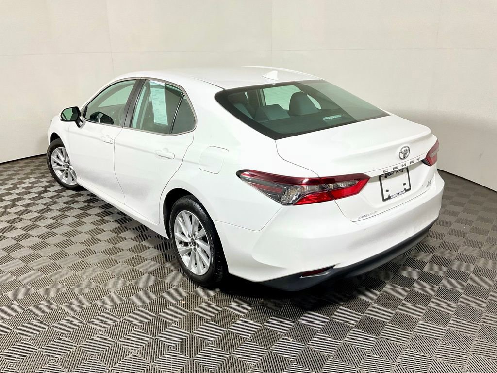 Used 2023 Toyota Camry LE AWD/4WD image 13