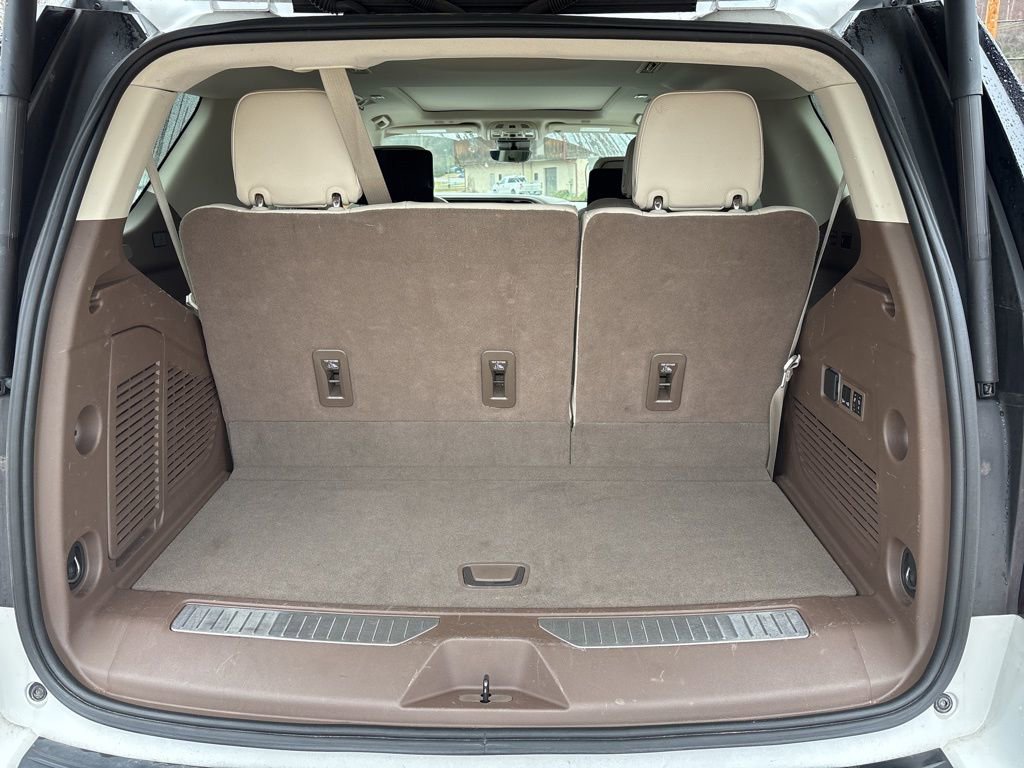 Used 2023 GMC Yukon Denali w/ Denali Reserve Package image 18