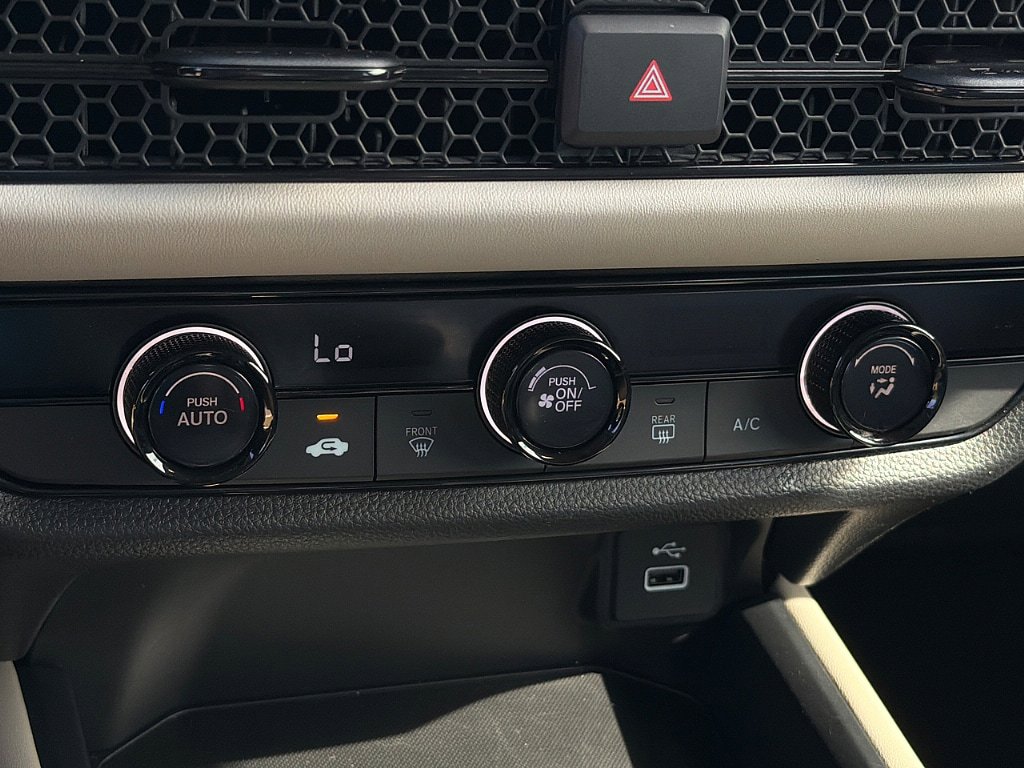 Used 2025 Honda HR-V LX image 14