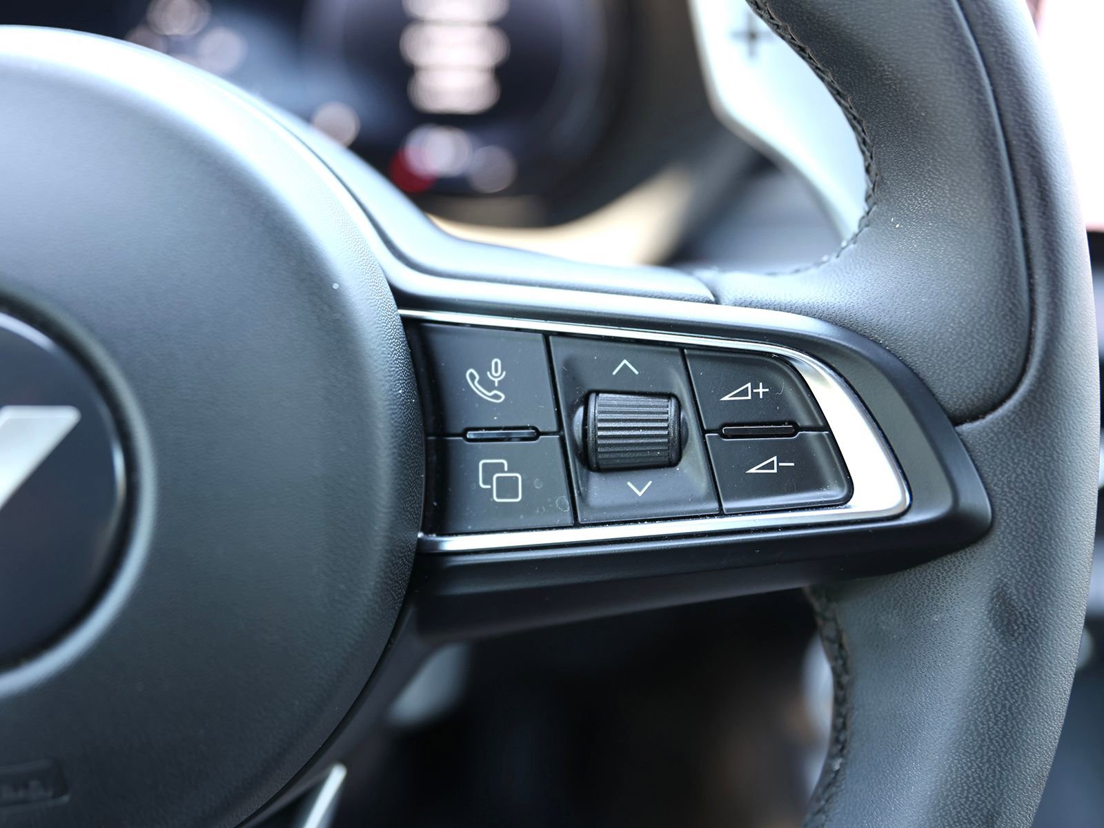 Used 2024 Dodge Hornet R/T Plus AWD/4WD image 43