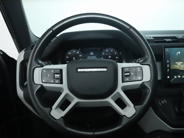 Certified 2023 Land Rover Defender 130 SE AWD/4WD image 23
