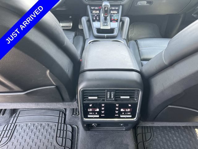 Used 2020 Porsche Cayenne S AWD/4WD image 17