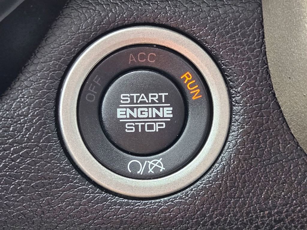 Used 2024 RAM 2500 Laramie w/ Safety Group AWD/4WD image 18