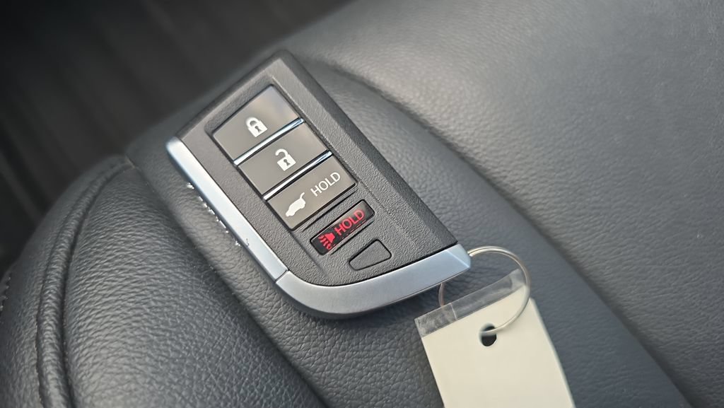 Used 2023 Acura MDX SH-AWD image 29