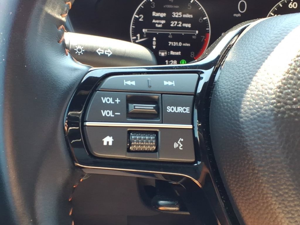 Used 2025 Honda HR-V Sport image 22