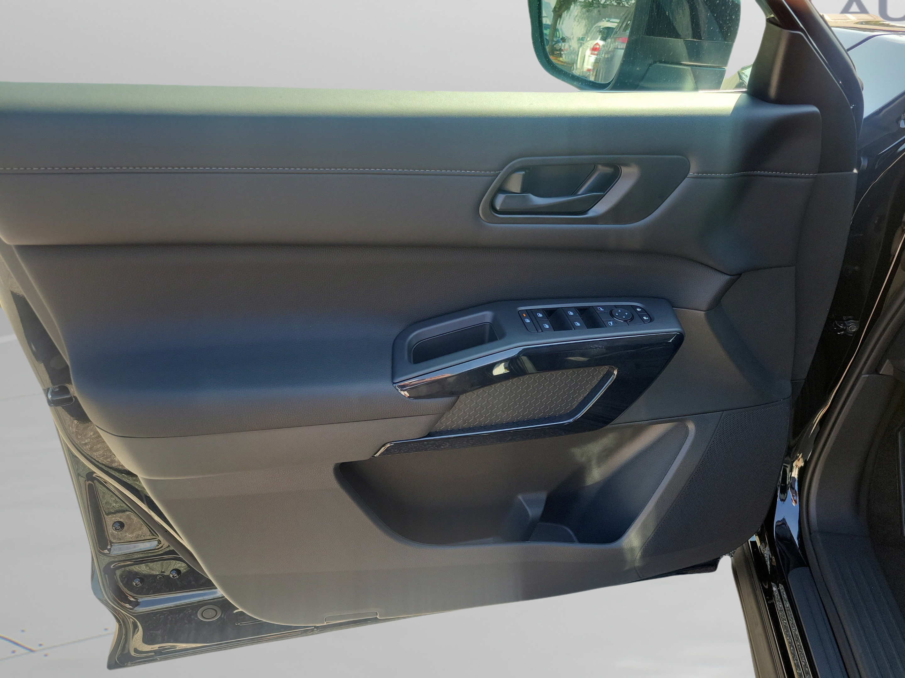 New 2026 Nissan Pathfinder SV FWD image 14
