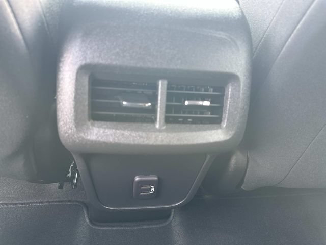 Certified 2023 Chevrolet Equinox LT AWD/4WD image 22