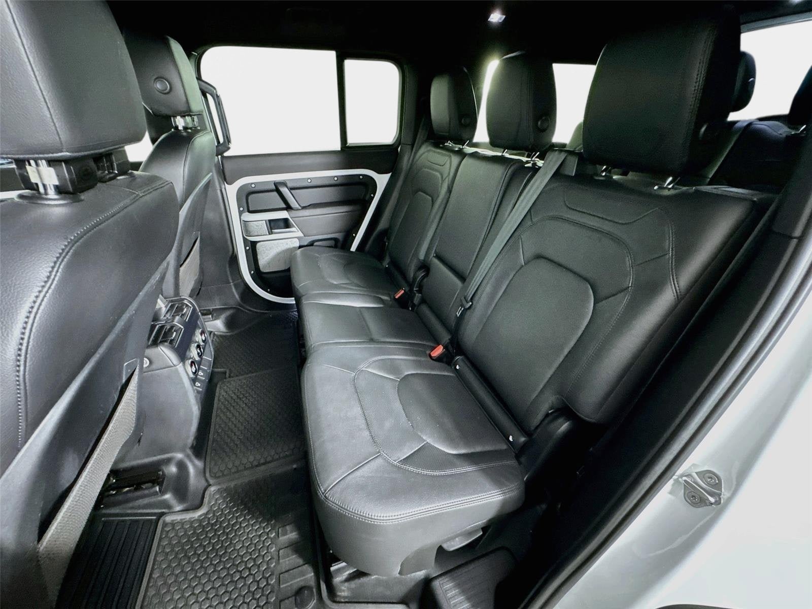 Used 2024 Land Rover Defender 130 S AWD/4WD image 24