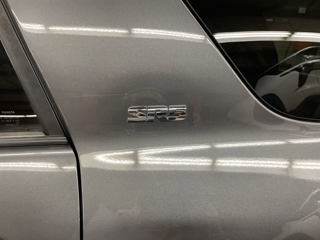 Used 2020 Toyota 4Runner SR5 image 9