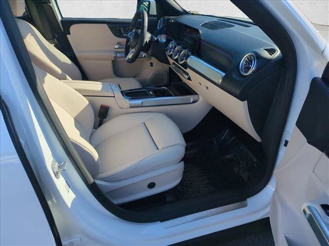 Certified 2025 Mercedes-Benz GLB 250 image 23