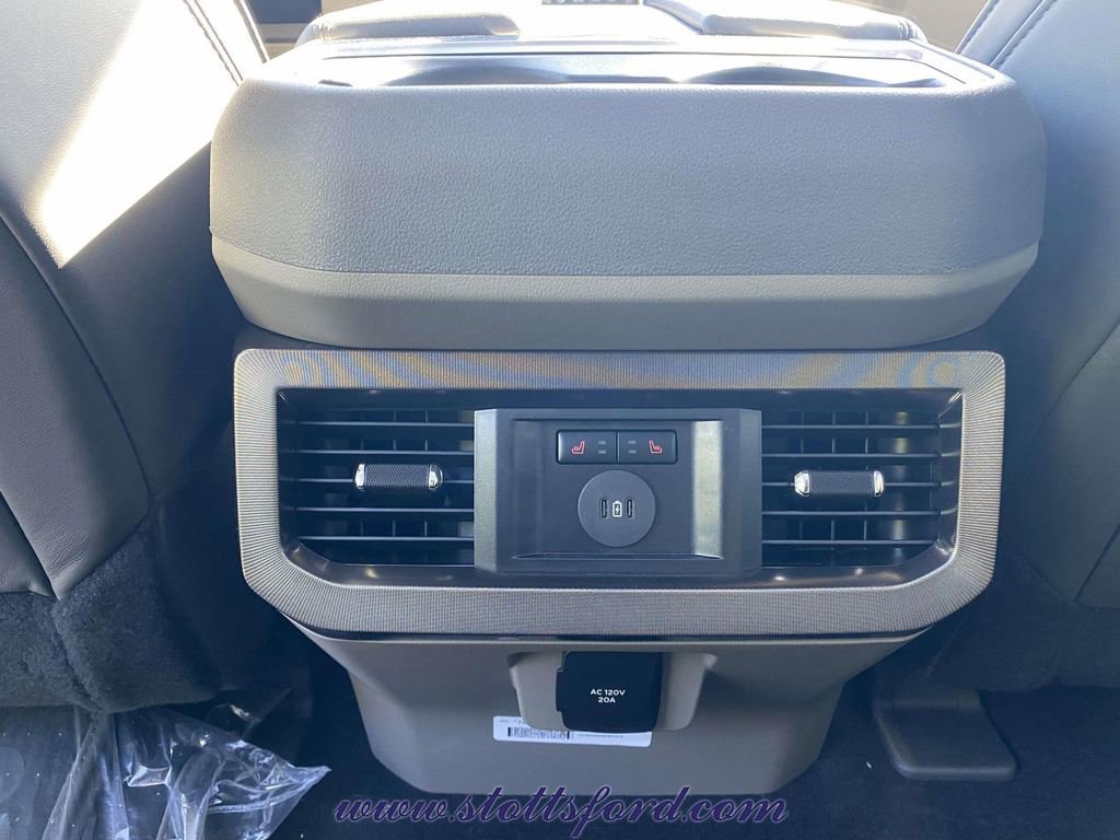 New 2026 Ford F250 Platinum AWD/4WD image 13