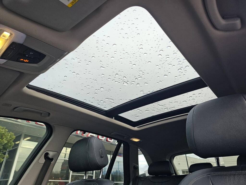 Used 2017 BMW X5 xDrive35d image 24