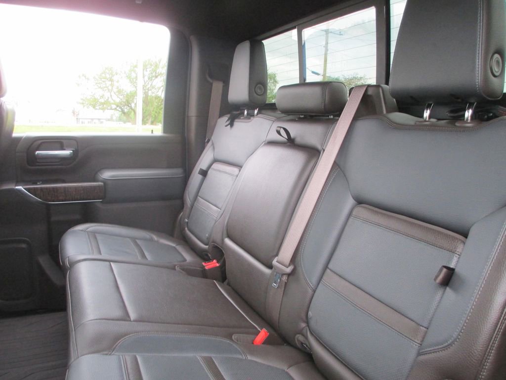 Used 2021 GMC Sierra 2500 Denali w/ Denali Ultimate Package image 22