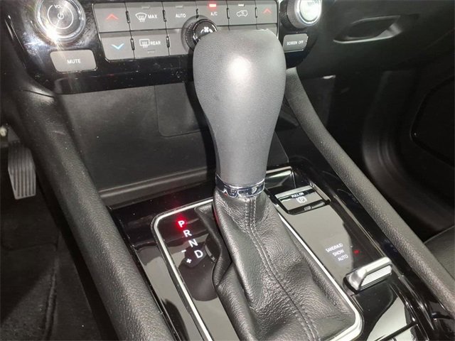 Used 2024 Jeep Compass Limited image 22