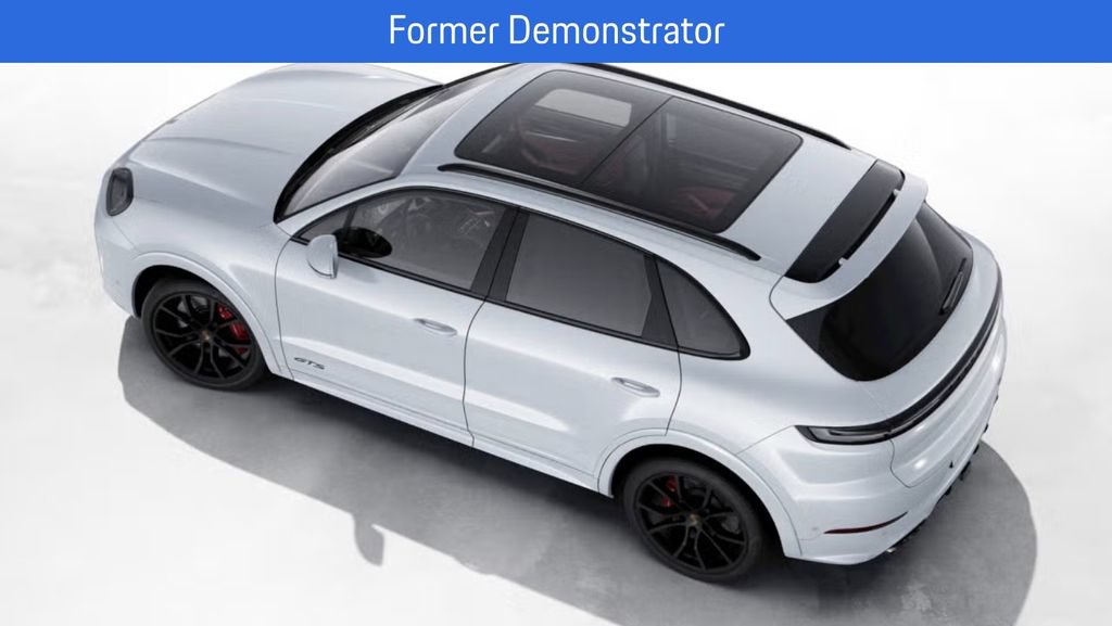 New 2026 Porsche Cayenne GTS AWD/4WD image 3