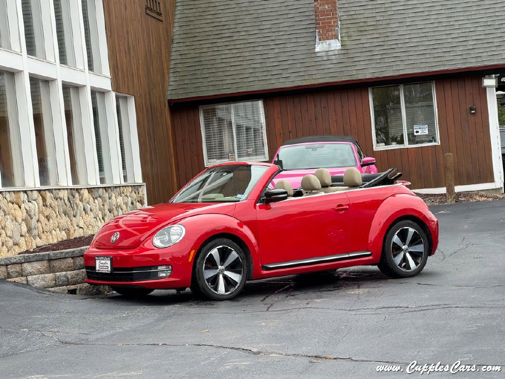Used 2013 Volkswagen Beetle 2.0T image 2