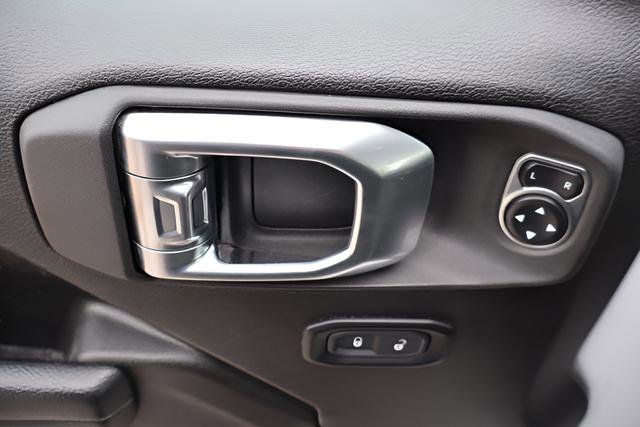 Used 2024 Jeep Wrangler Sport S image 17