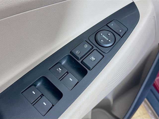 Used 2016 Hyundai Tucson SE w/ Option Group 02 AWD/4WD image 8