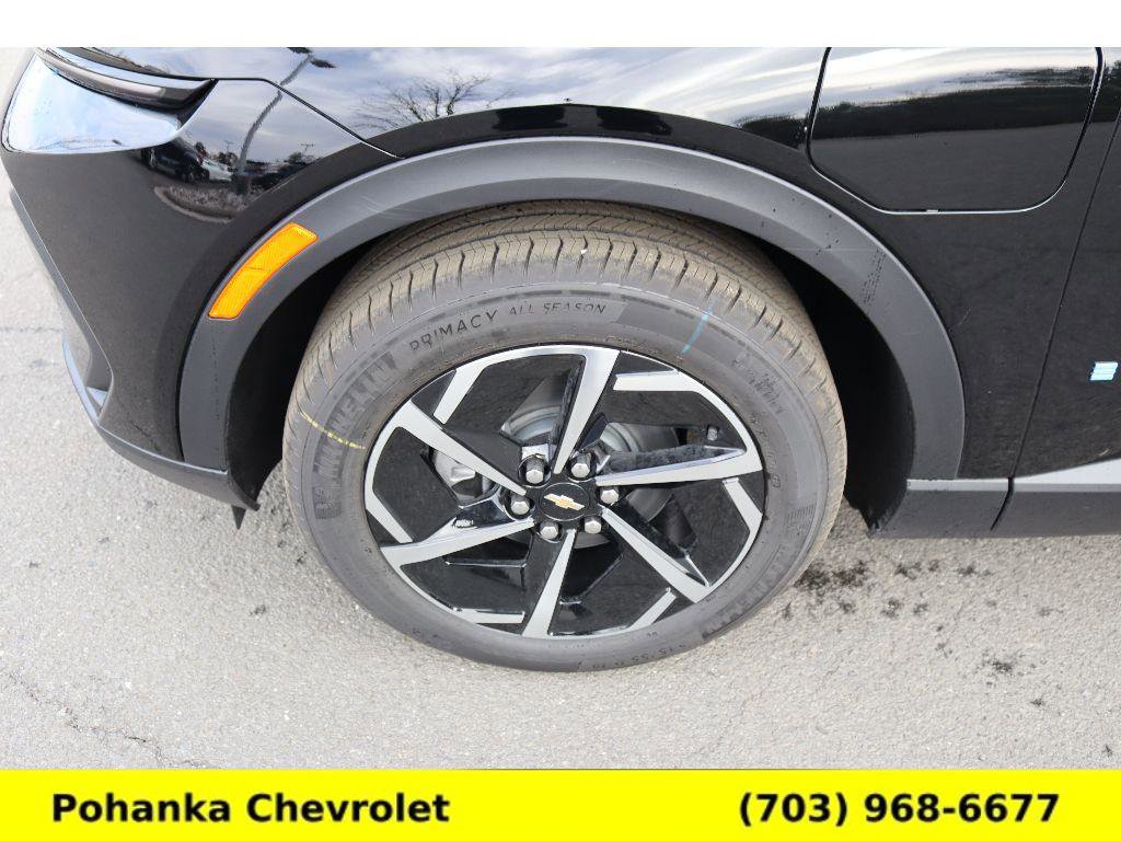 New 2026 Chevrolet Equinox EV LT FWD image 28