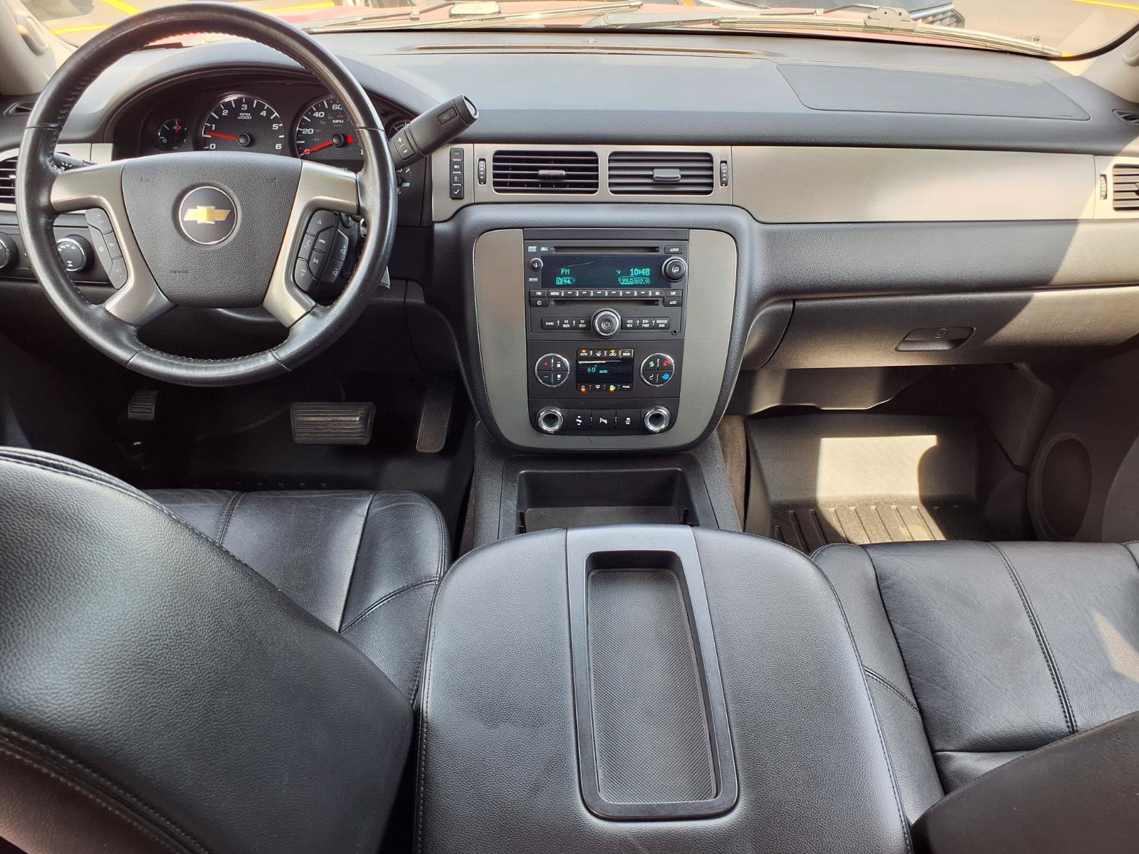 Used 2012 Chevrolet Suburban LT w/ Suspension Package, Off-Road AWD/4WD image 12