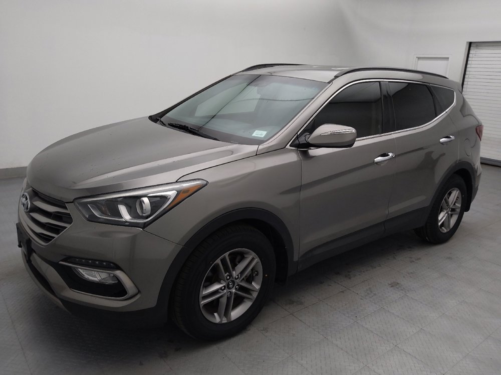 Used 2017 Hyundai Santa Fe Sport AWD/4WD image 2