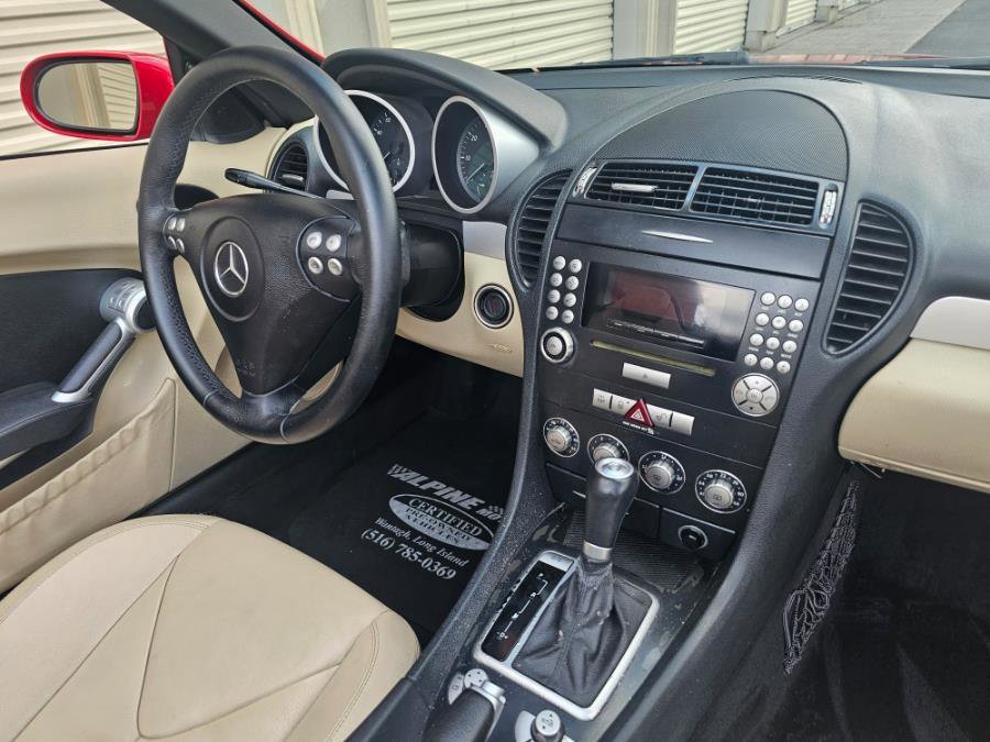 Used 2007 Mercedes-Benz SLK 350 image 11