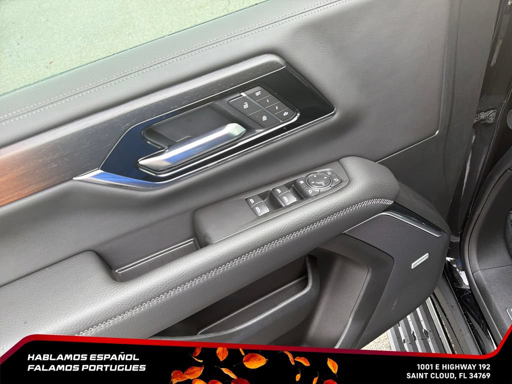 New 2026 GMC Yukon XL Denali w/ Denali Reserve Package AWD/4WD image 13