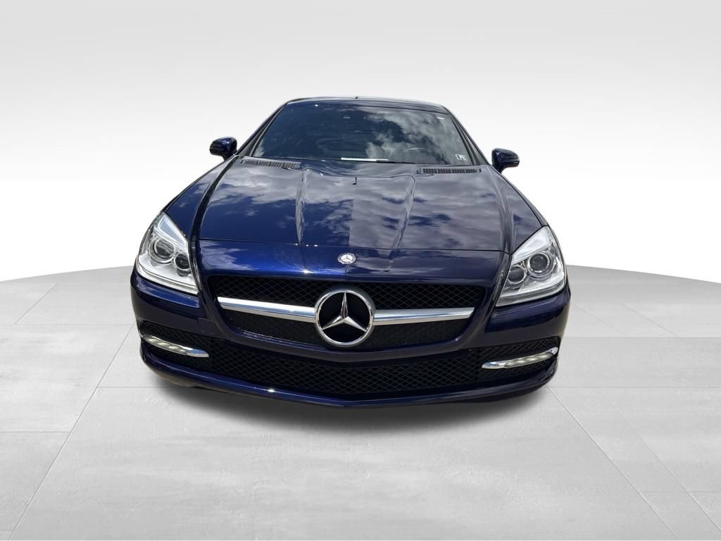 Used 2014 Mercedes-Benz SLK 250 image 2