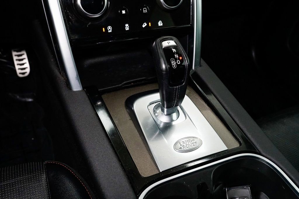 Used 2020 Land Rover Discovery Sport SE R-Dynamic image 19