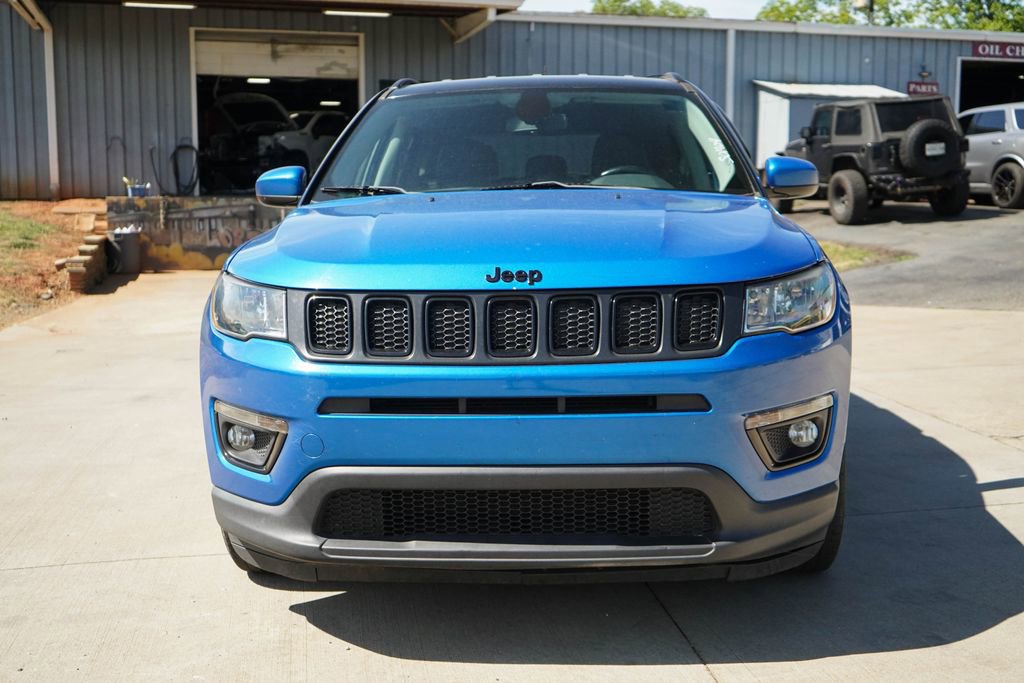 Used 2019 Jeep Compass Latitude FWD image 16