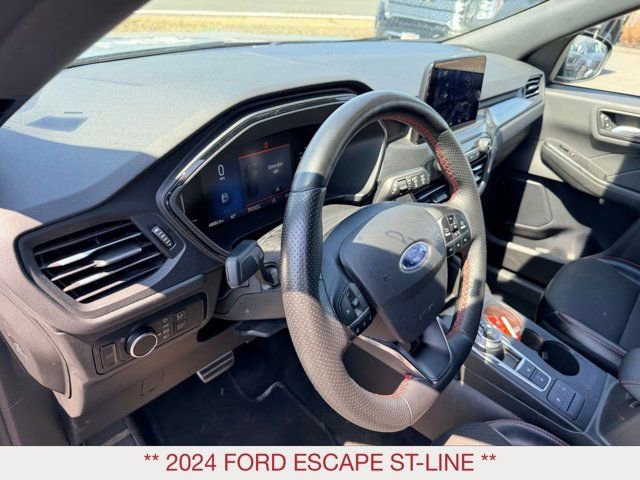 Used 2024 Ford Escape ST-Line AWD/4WD image 16
