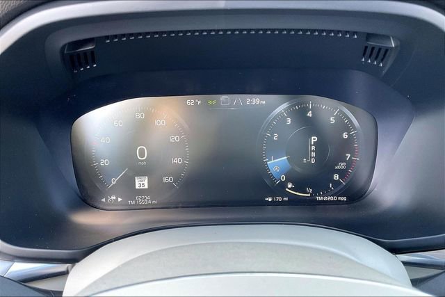 Used 2018 Volvo XC60 T5 Momentum w/ Convenience Package image 10