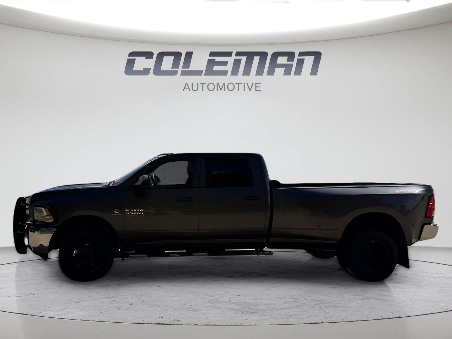 Used 2018 RAM 3500 Tradesman w/ Chrome Appearance Group AWD/4WD image 36
