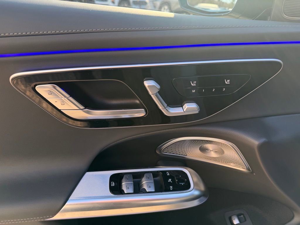 Used 2026 Mercedes-Benz E 53 AMG e 4MATIC Sedan image 14