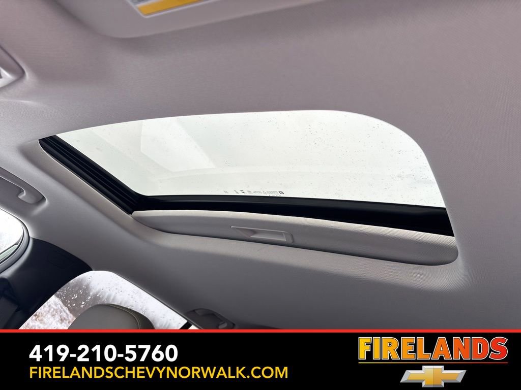 New 2026 Chevrolet Trax ACTIV w/ Sunroof Package image 27