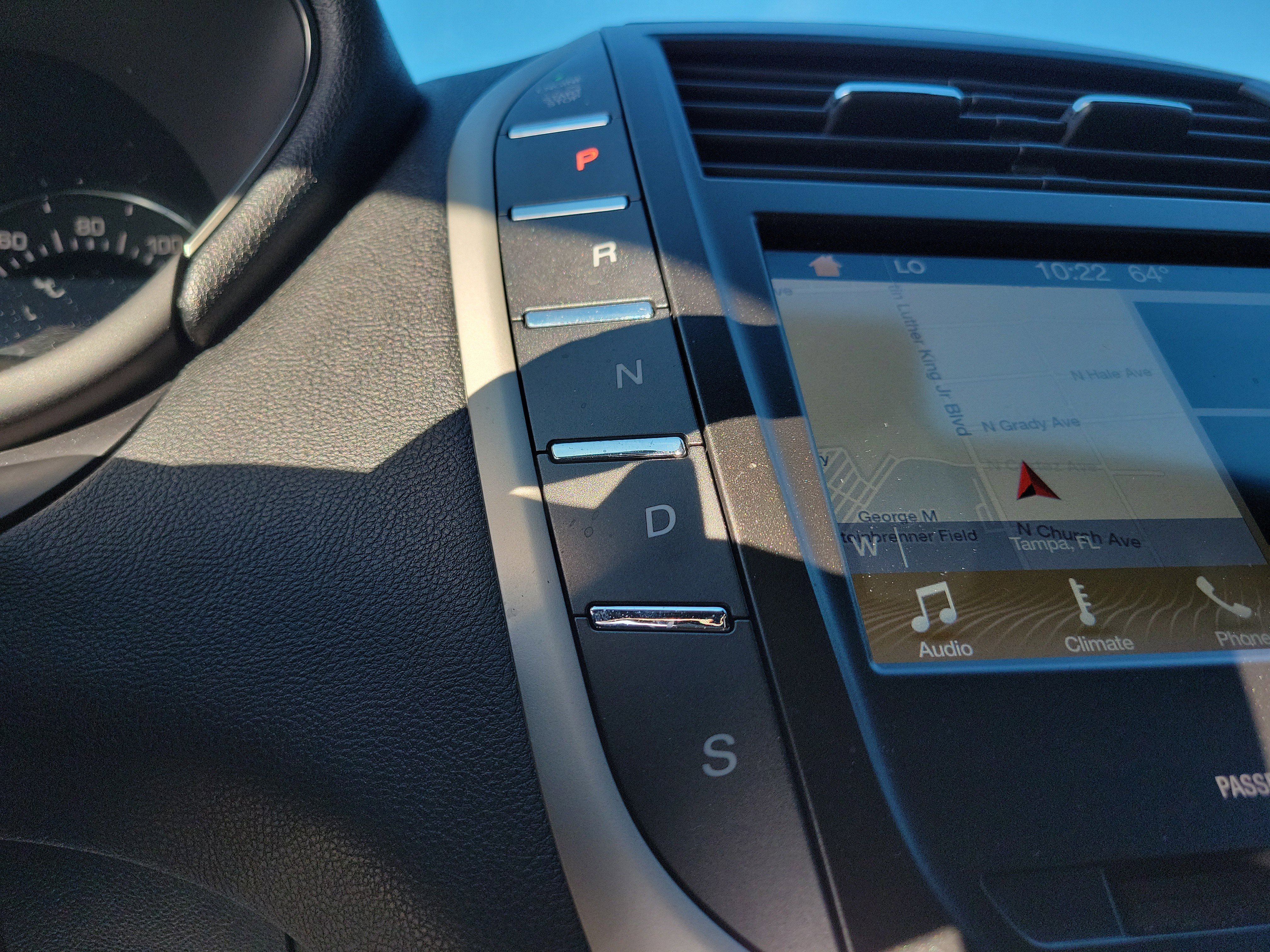 Used 2017 Lincoln MKC Reserve image 32