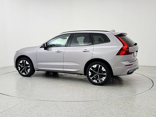 New 2026 Volvo XC60 B5 Plus w/ Protection Package Premier AWD/4WD image 7