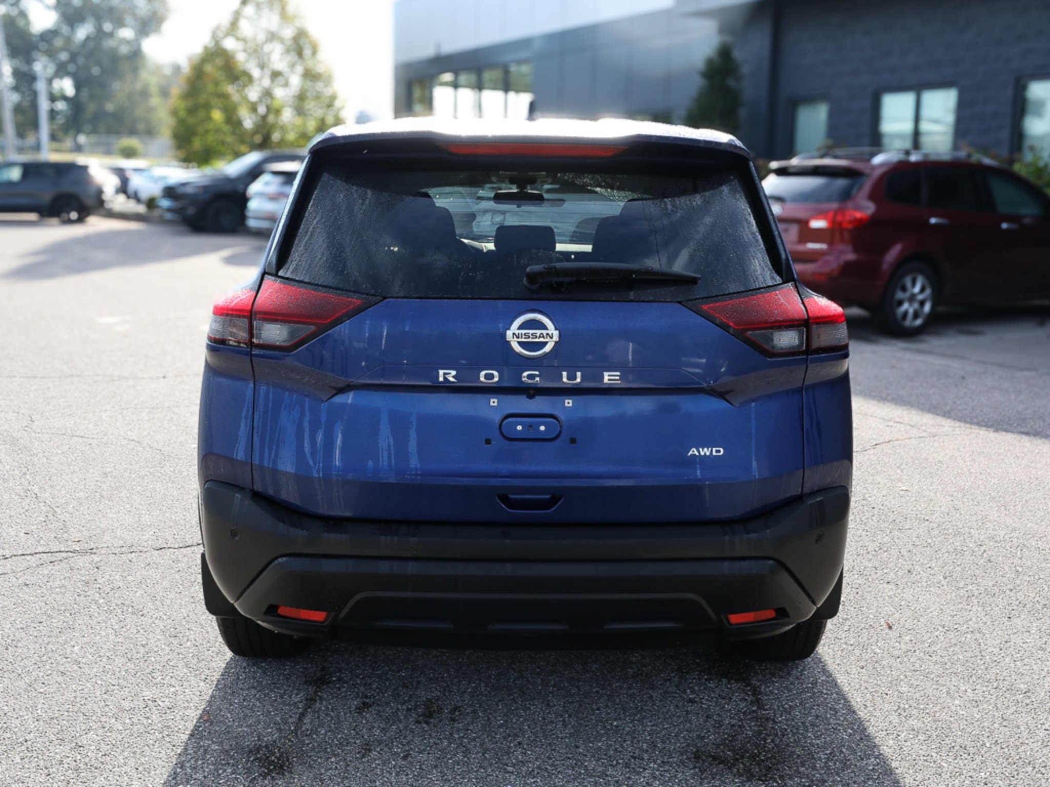 Used 2021 Nissan Rogue S AWD/4WD image 5