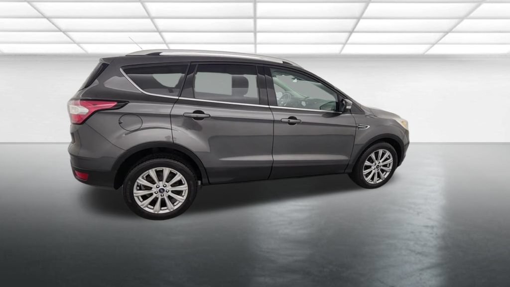 Used 2017 Ford Escape Titanium w/ Equipment Group 301A FWD image 8