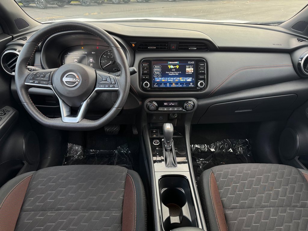 Used 2024 Nissan Kicks SR image 11