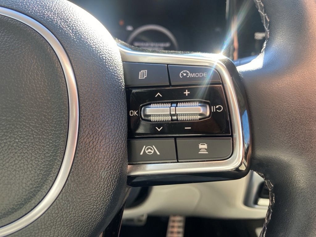 Certified 2024 Kia Sorento SX Prestige image 27