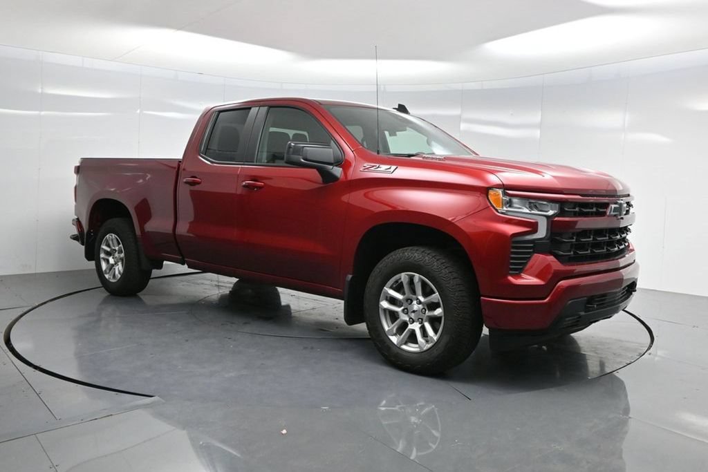 Used 2025 Chevrolet Silverado 1500 RST w/ Z71 Off-Road Package AWD/4WD image 47