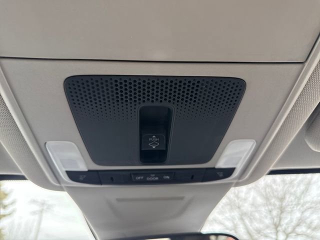 Certified 2025 Honda CR-V EX image 38