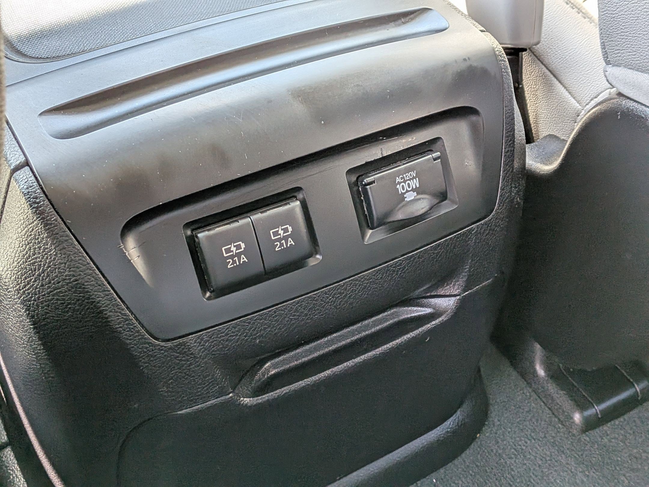 Used 2020 Toyota Sienna Limited Premium image 33