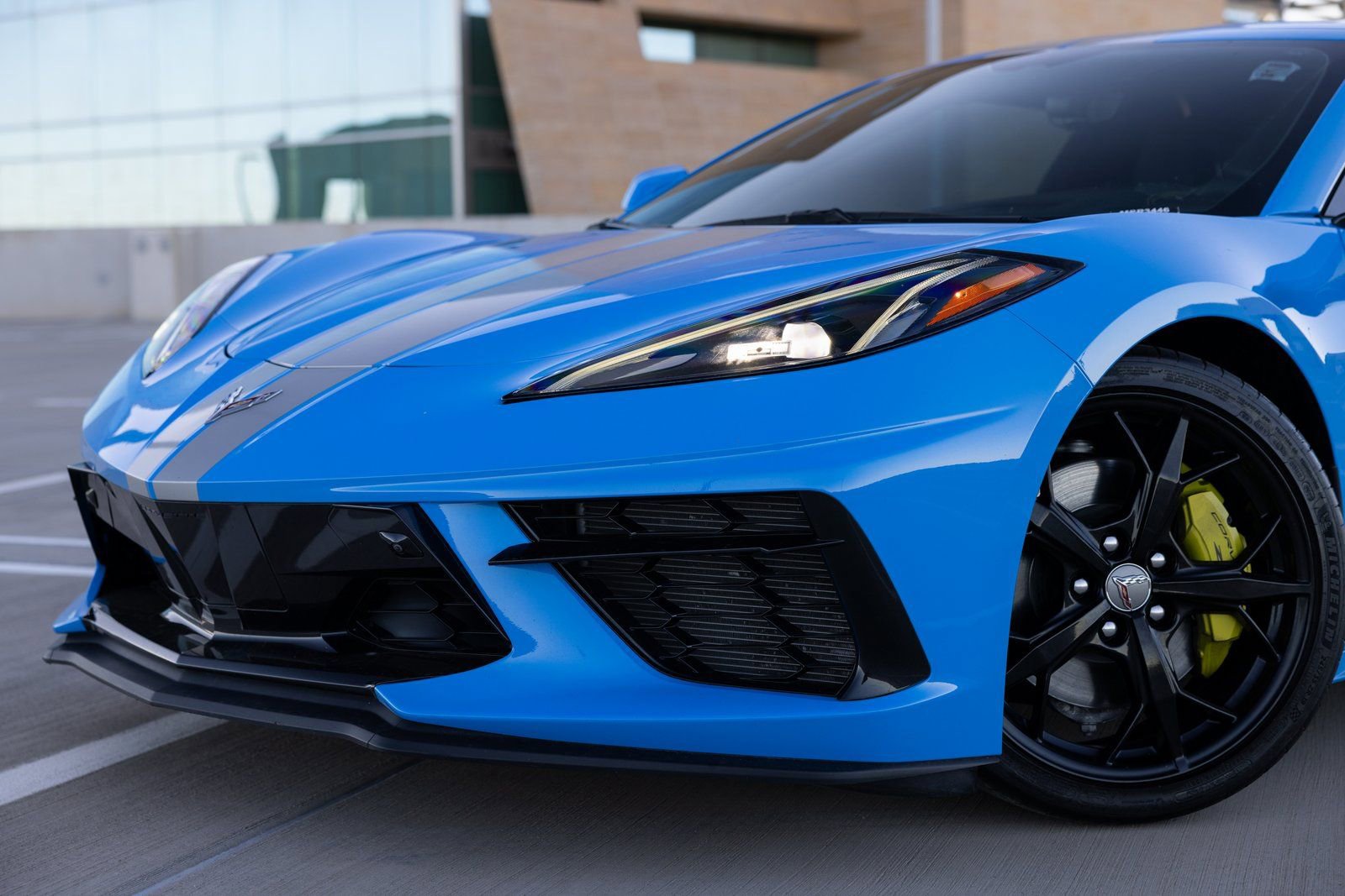 Used 2020 Chevrolet Corvette Stingray Premium Cpe w/ 3LT Preferred Equipment Group image 9