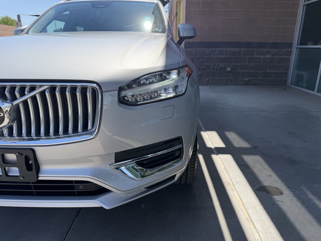Used 2024 Volvo XC90 T8 Plus w/ Protection Package Premier AWD/4WD image 11