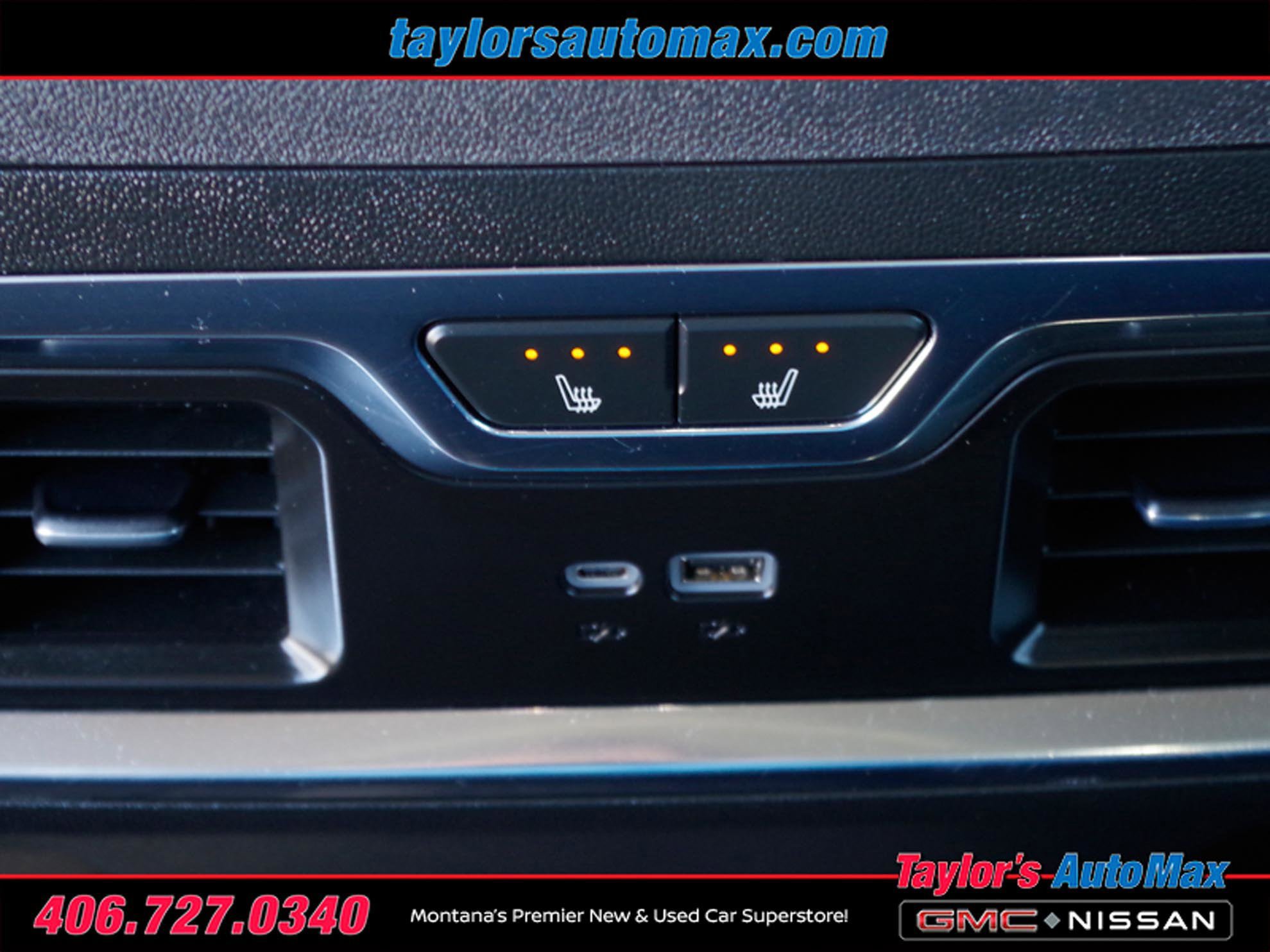 Used 2024 GMC Sierra 3500 Denali w/ Denali Reserve Package image 42