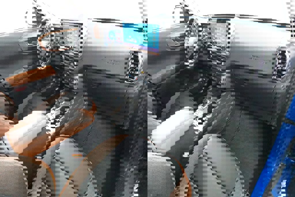 Certified 2025 Ford Bronco Sport Outer Banks w/ Outer Banks Tech Package+ image 35